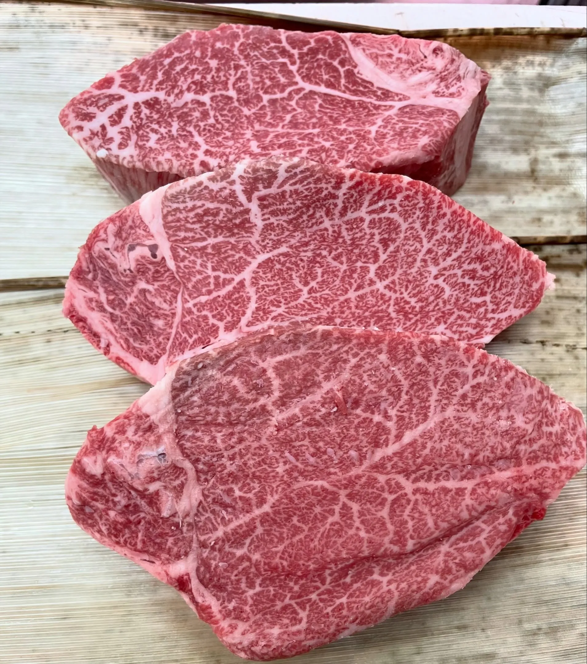 こんにちは、肉の但馬屋です。